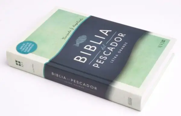 NVI Biblia del Pescador letra grande, verde tapa dura - Imagen 2