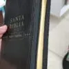 Biblia Reina Valera Cuero Italiano 065C - Imagen 3