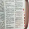 Biblia letra gigante Rosa, tamaño manual con referencias