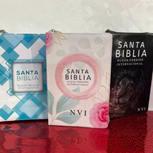 Biblia Forrada en Nueva Version Internacional