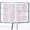 Biblia/NVI/Revisión 2022/Ultrafina/Letra Gigante/Imitación/Azul Marino/PJR - Imagen 8
