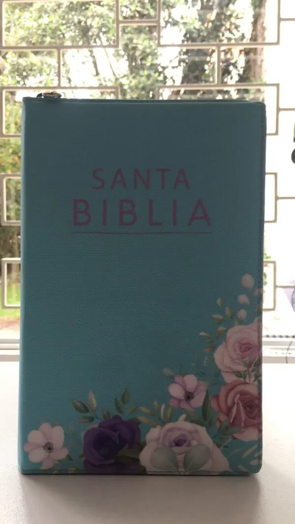 Biblia NVI Letra Grande con cierre/ forro en tela - Imagen 6