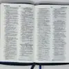 Biblia RVR60 LG Tamaño Manual con cierre con índice - Imagen 3