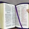 Biblia RVR 2020 Compacta Nombres de Jesús Imitación - Imagen 7