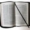 La Biblia Católica Grande / Negra / Cremallera - Imagen 6