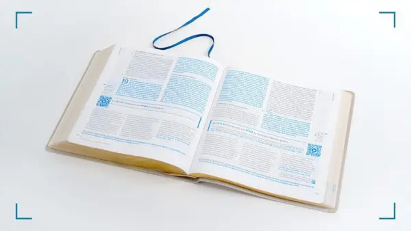 RVR60 Biblia QR/Imitación Piel/Azul - Imagen 6