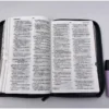 Biblia RVR 1960 Letra Grande Duotone Negro - Imagen 4