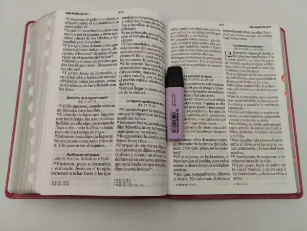 Biblia RVR 1960 Letra Súper Gigante Fucsia - Imagen 2