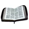 Biblia de Bolsillo Con Cierre RV1960 vino/café - Imagen 3